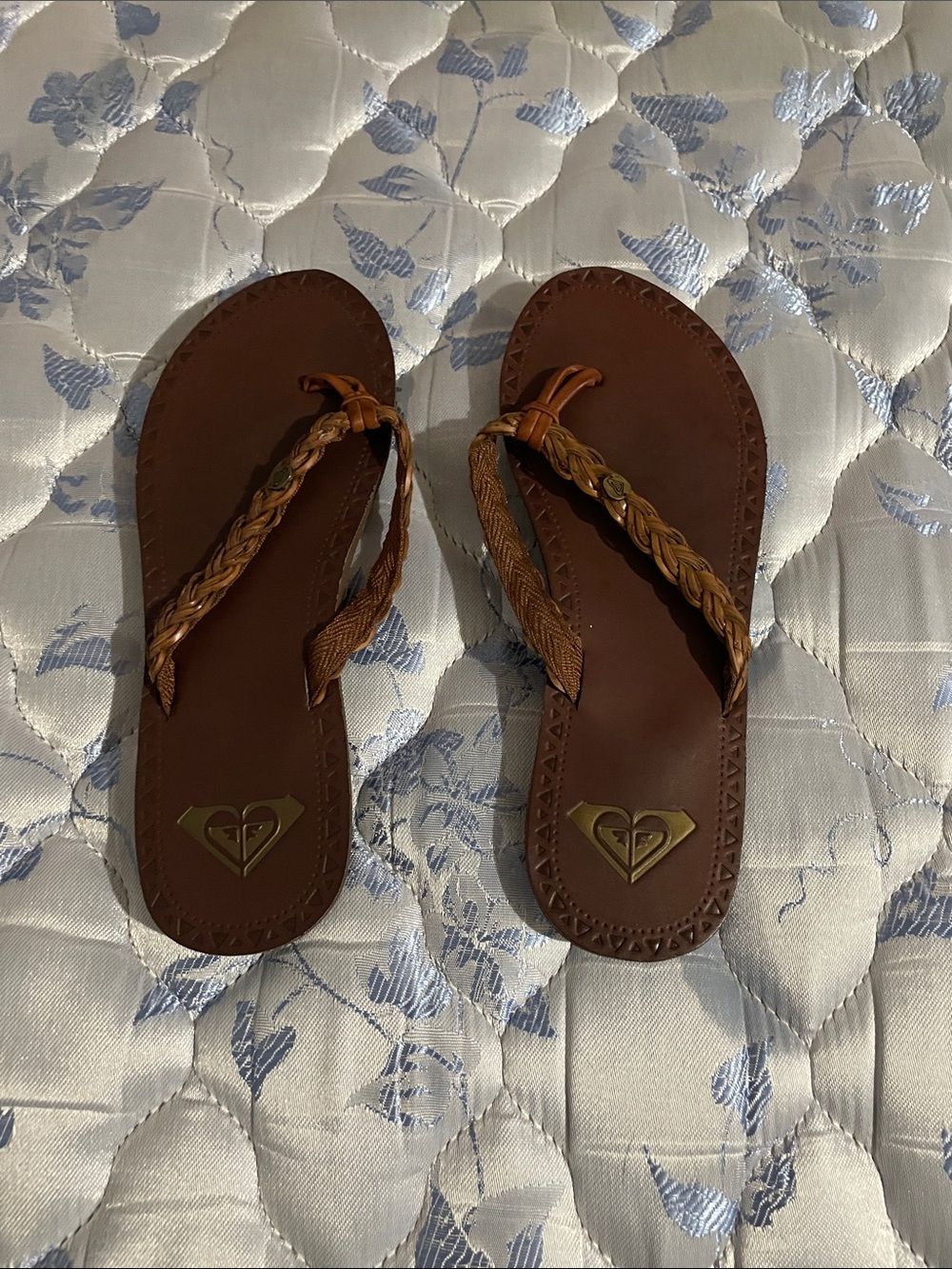 Roxy Braided Brown Leather-Style Flip Flop Sandals